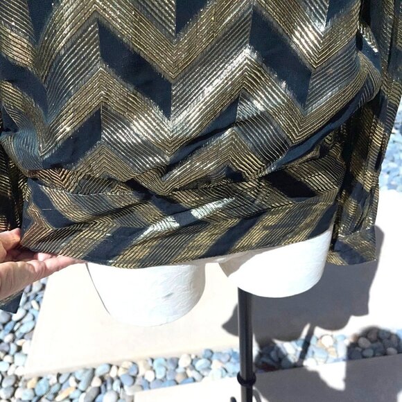 Rimini Top Womens Vintage Rayon Metallic Zig Zag Pattern Side Snap Gold Black - Picture 7 of 12